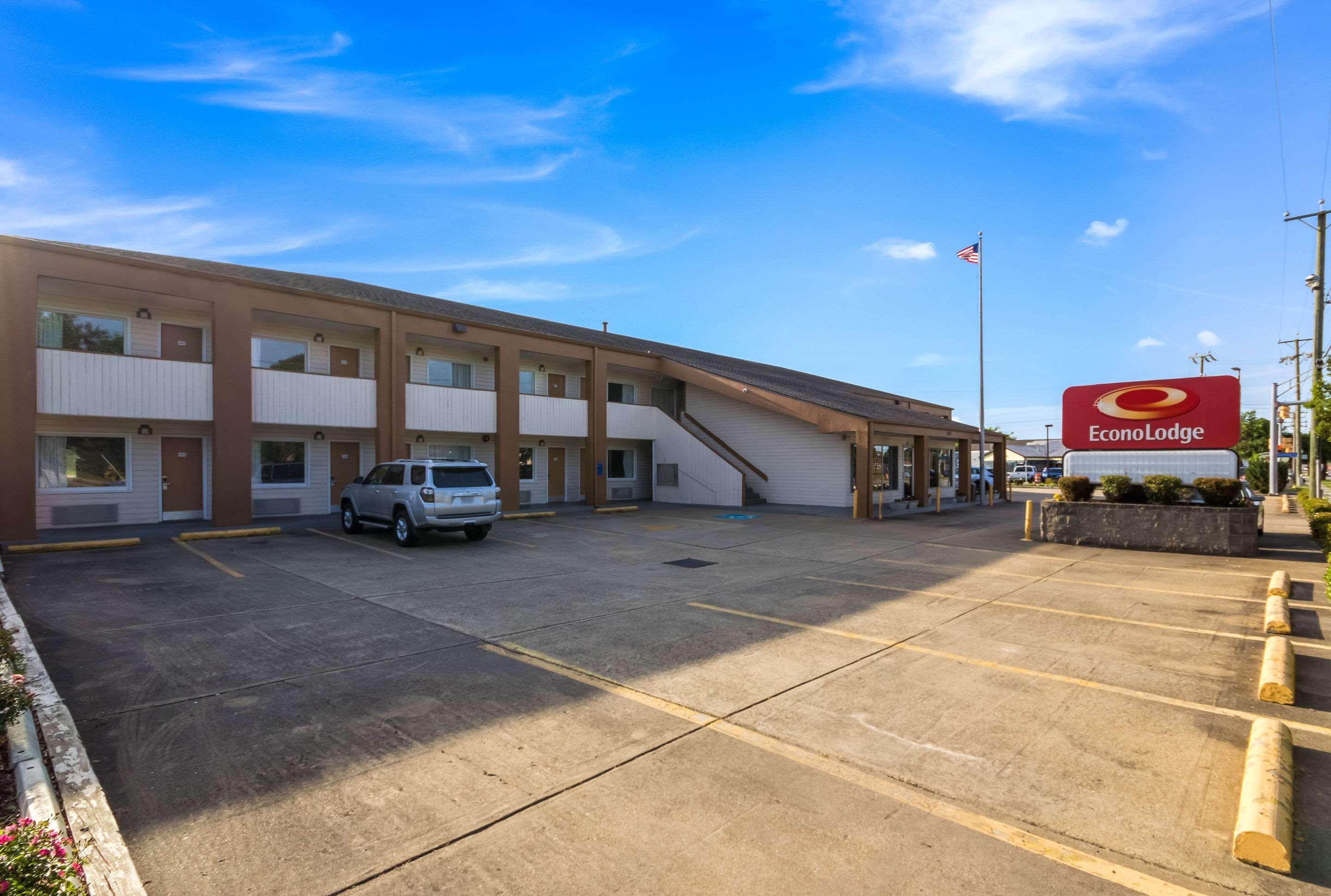 Econo Lodge Little Creek Norfolk Exteriér fotografie