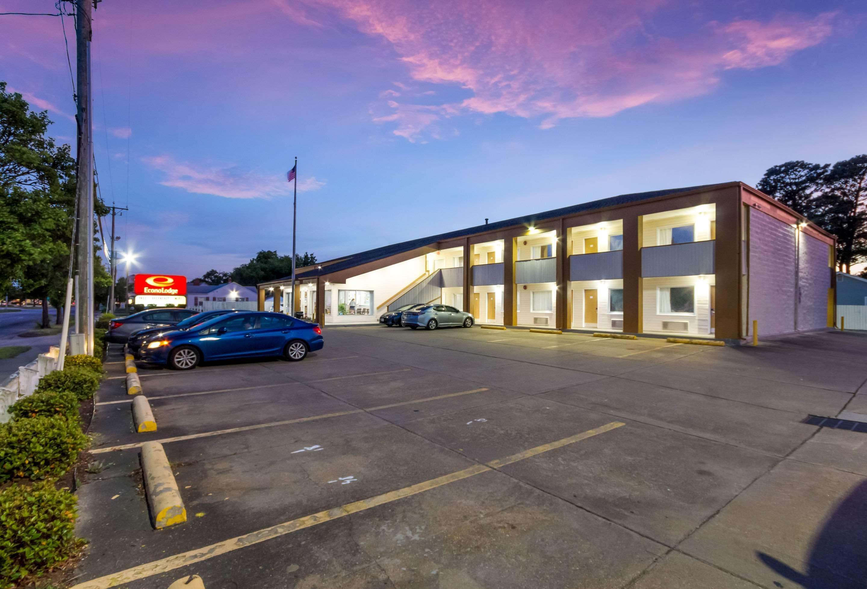 Econo Lodge Little Creek Norfolk Exteriér fotografie